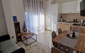 J&A Apartman